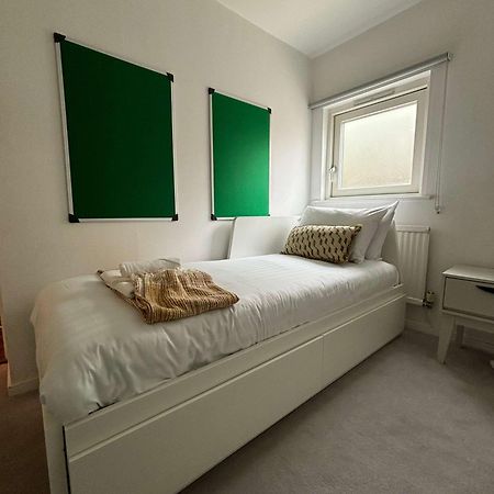 City Center,2 Bedroom Apartment With Parking CBG Buitenkant foto