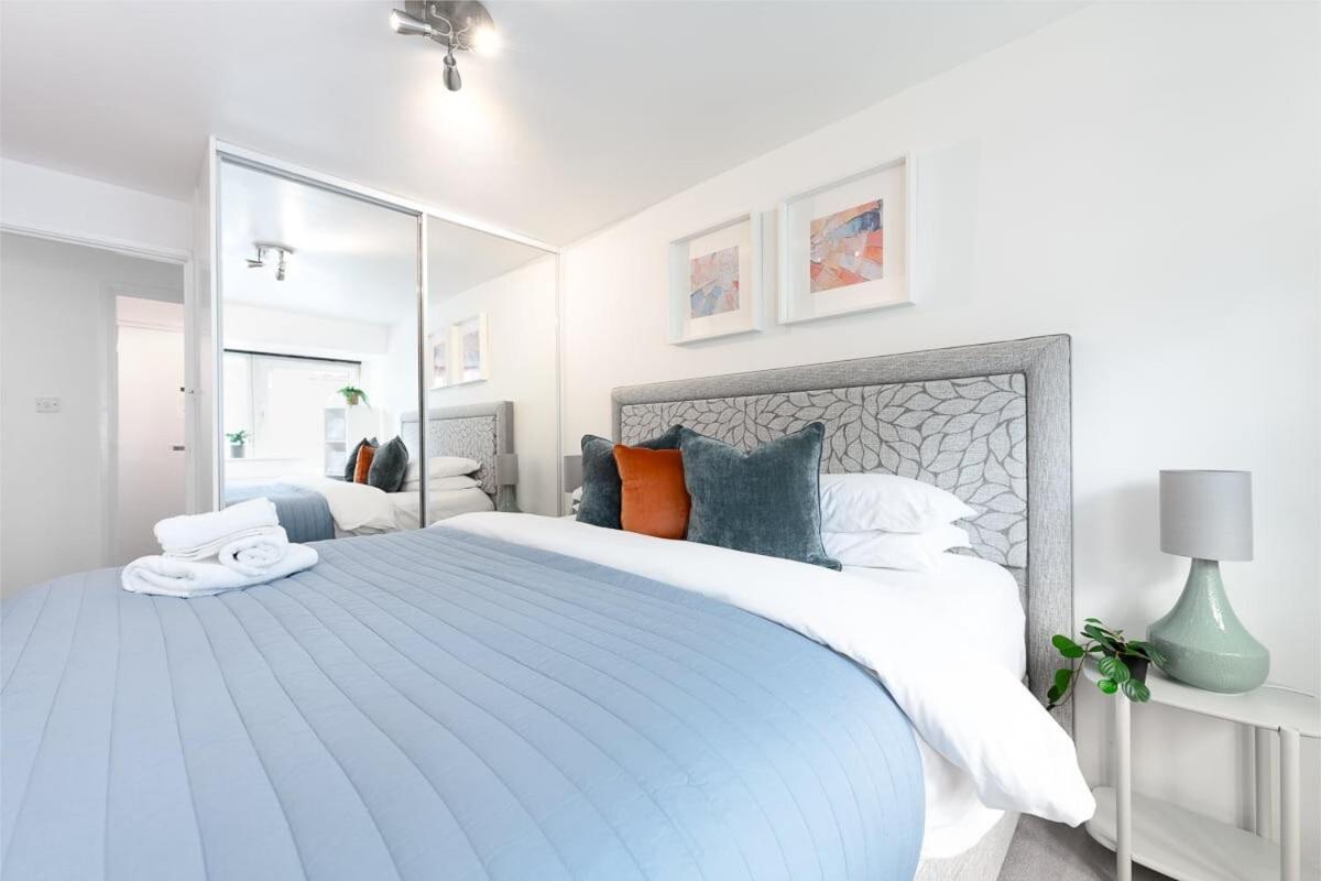 City Center,2 Bedroom Apartment With Parking CBG Buitenkant foto