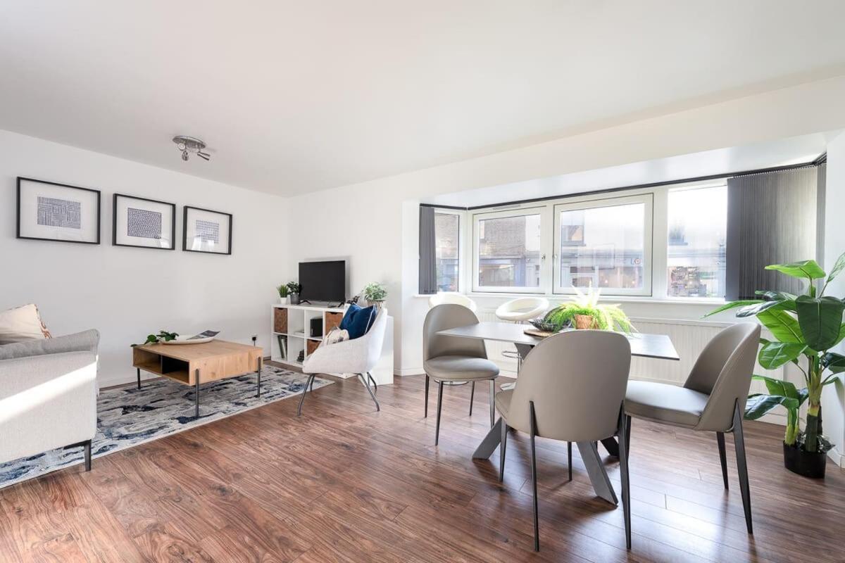 City Center,2 Bedroom Apartment With Parking CBG Buitenkant foto